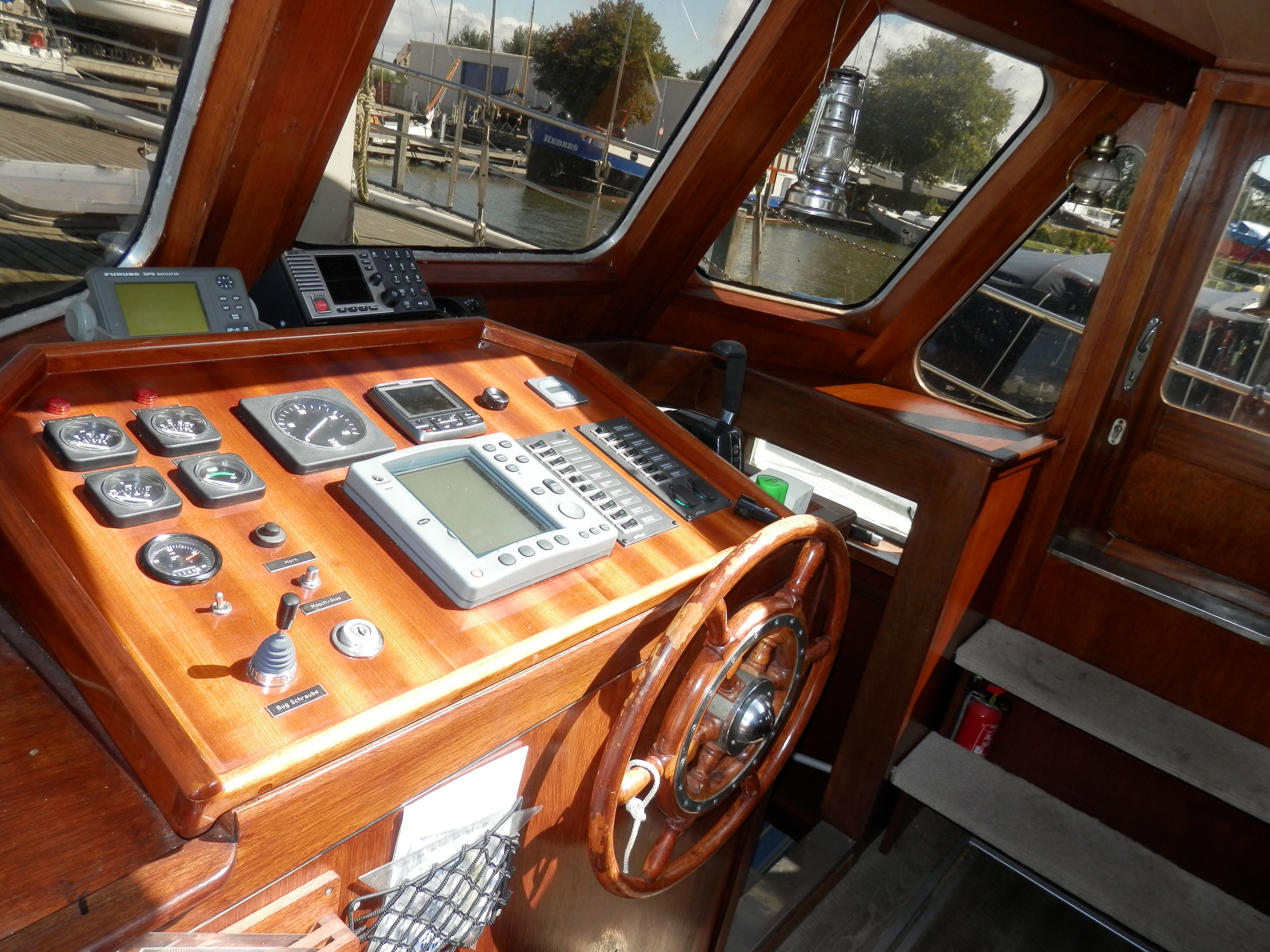 foto: 95 MOTORSAILER Kallipygos 10.00