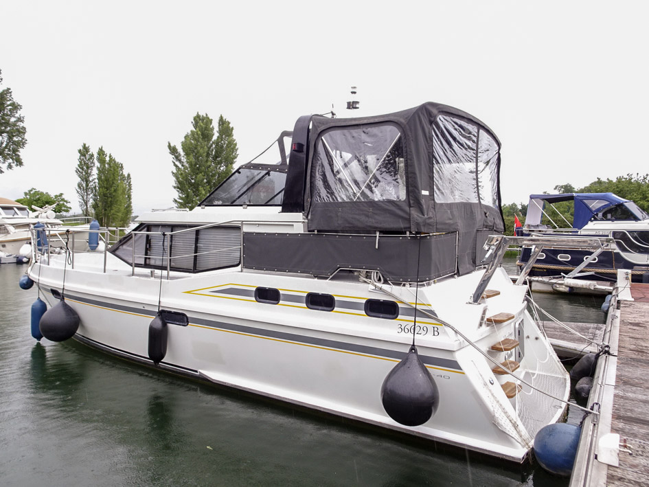 foto: 46 Vri-Jon Contessa 40