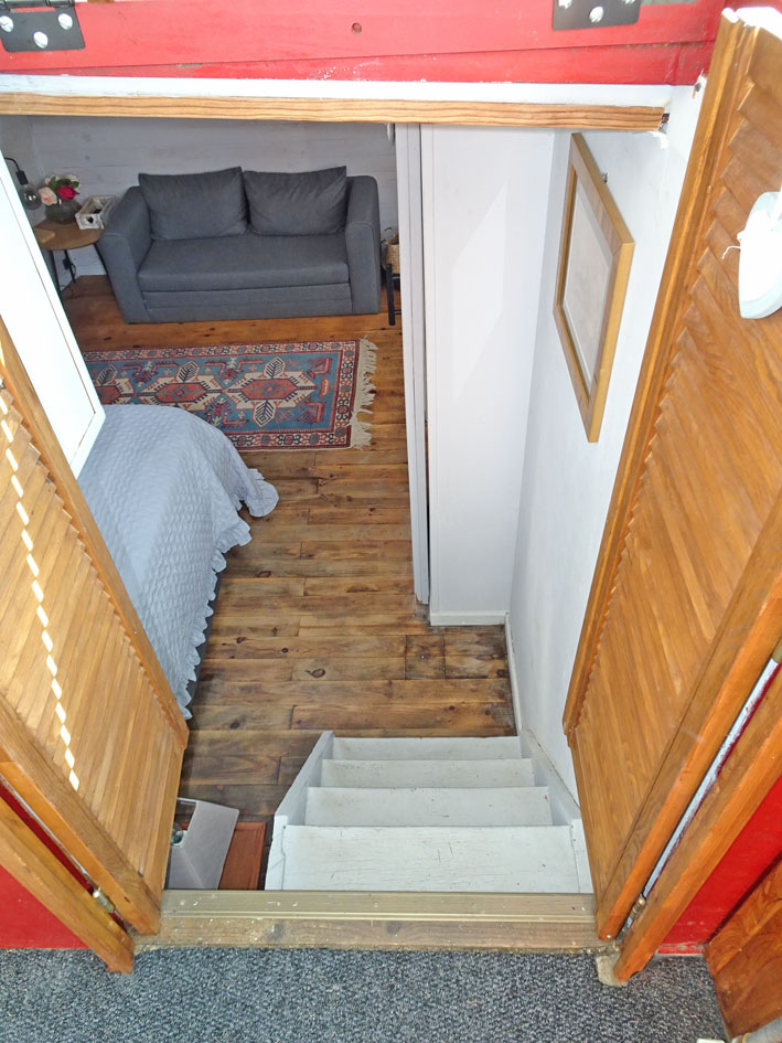 foto: 61 Spits Varend Woonschip 30.53 met UBC