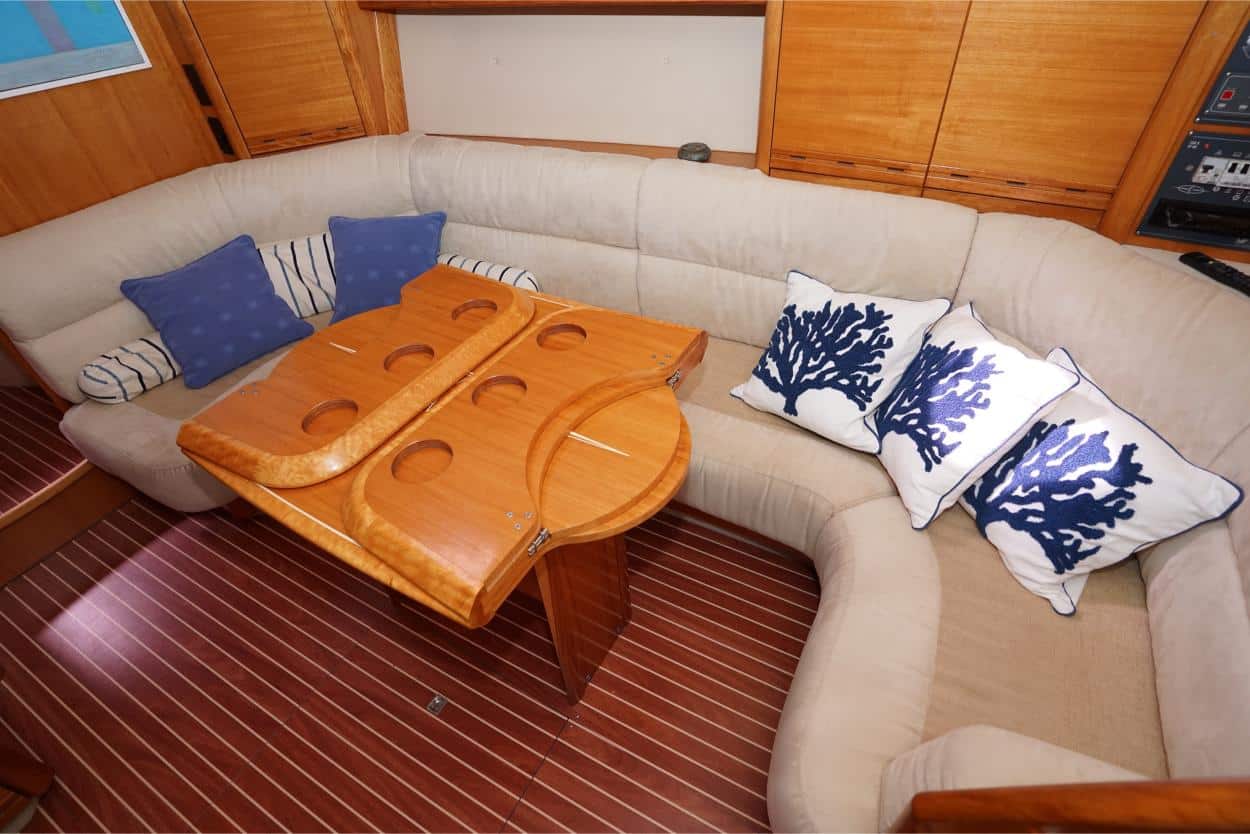 foto: 27 Bavaria 42 HT