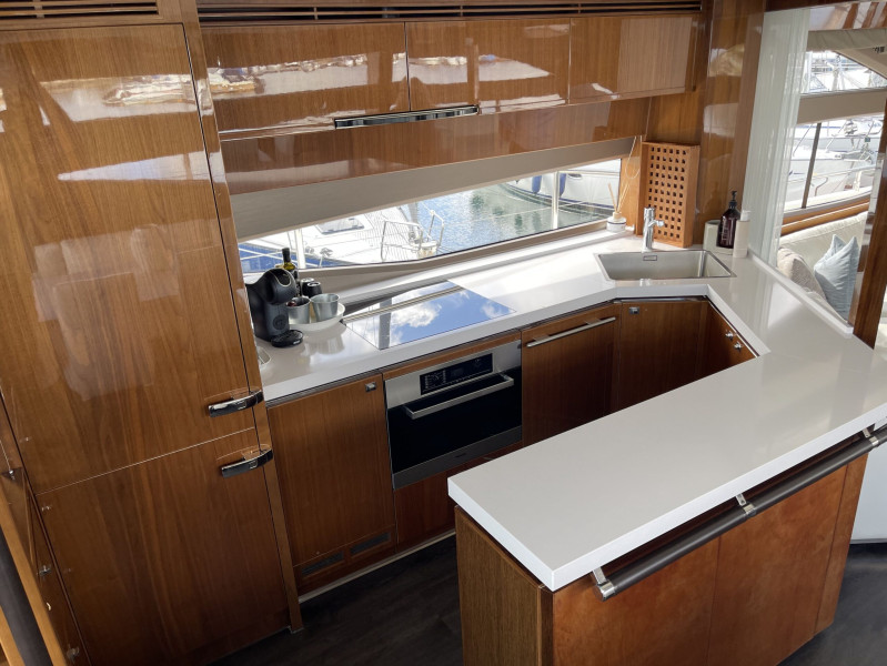 foto: 14 Princess 72 FLY