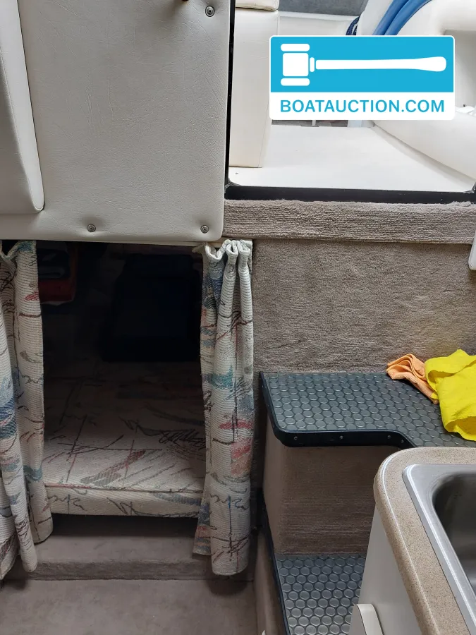 foto: 8 Crownline 250 CR