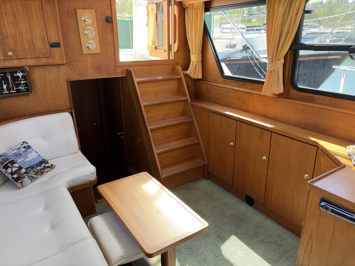 foto: 22 Jacabo 10.25 SL