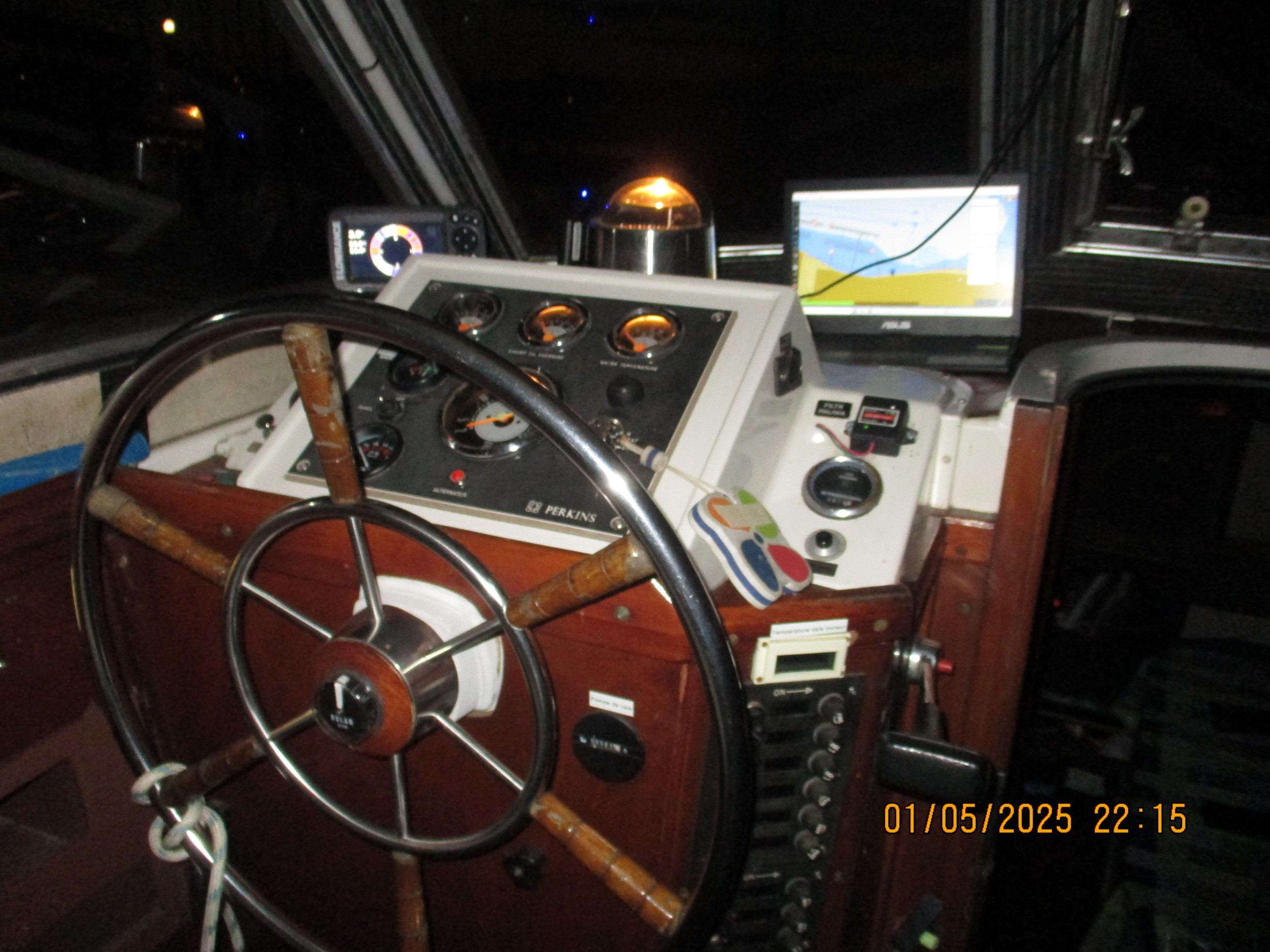 foto: 55 Amerglass Searunner 30 AK