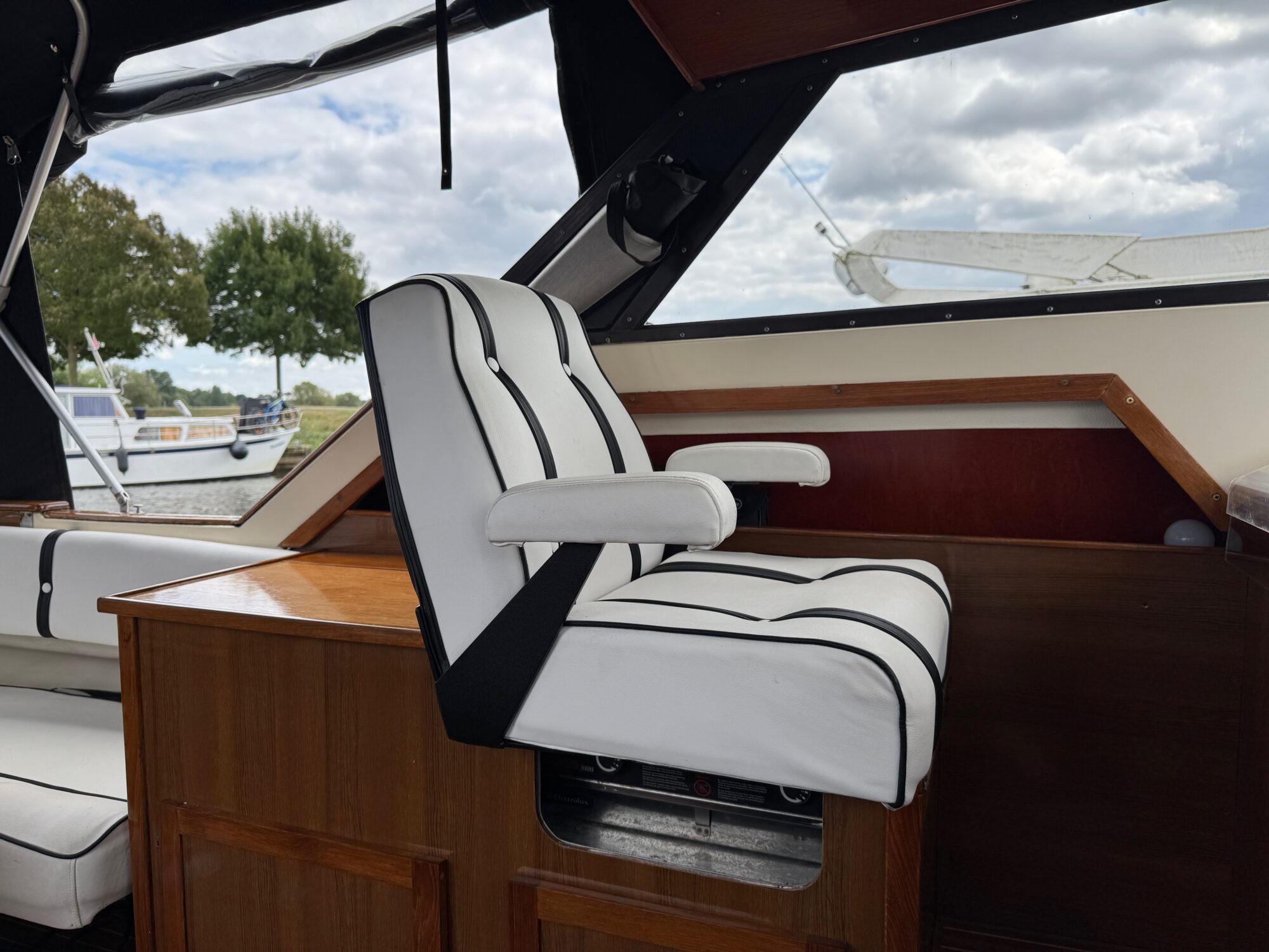 foto: 36 Joda Joda 8100 Cabrio