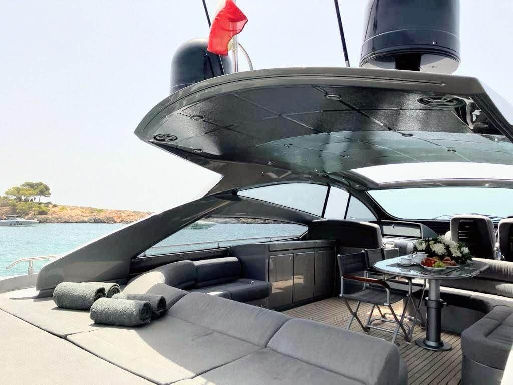 foto: 30 Pershing 56 
