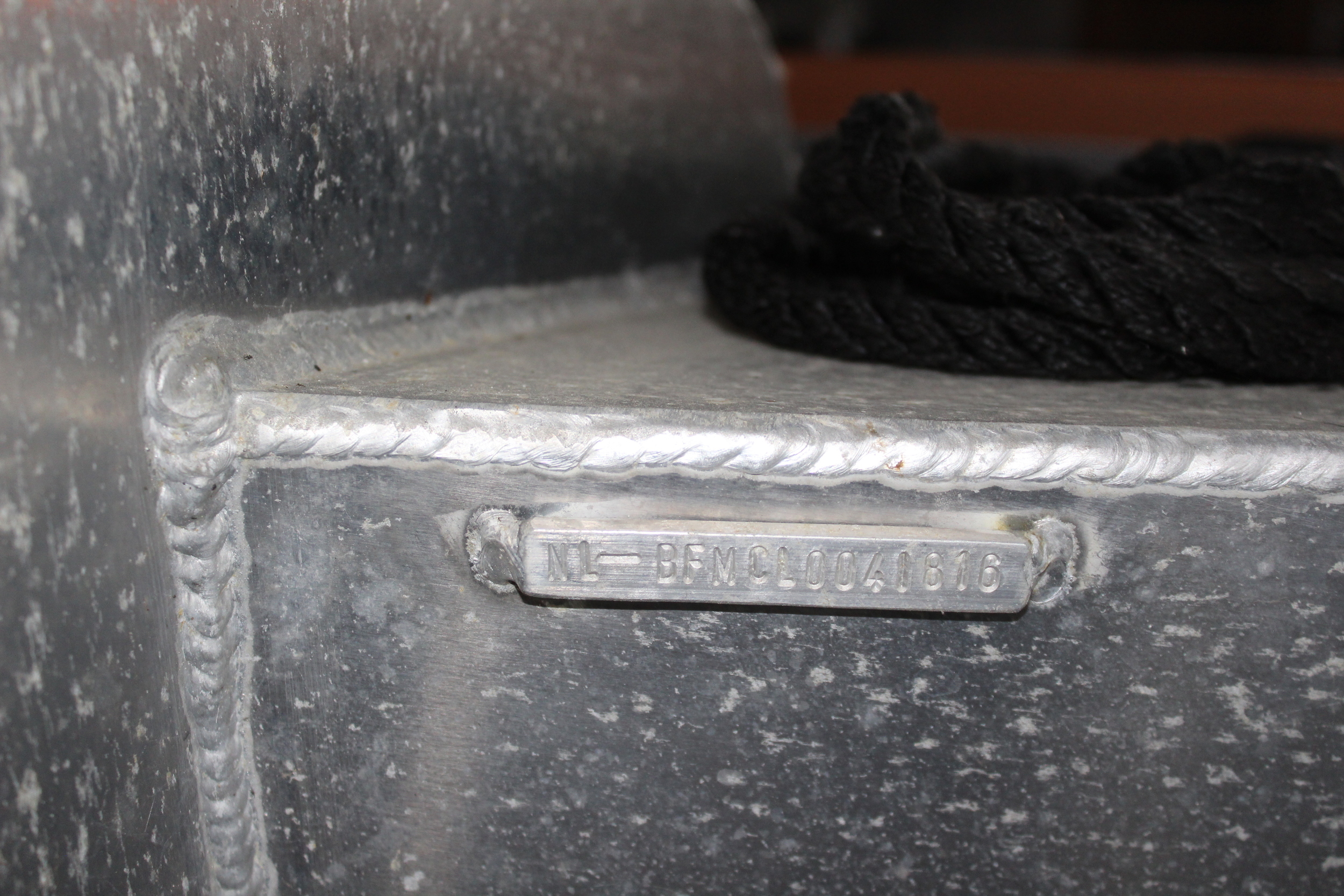 foto: 31 Black Fish Cabin 850 XL