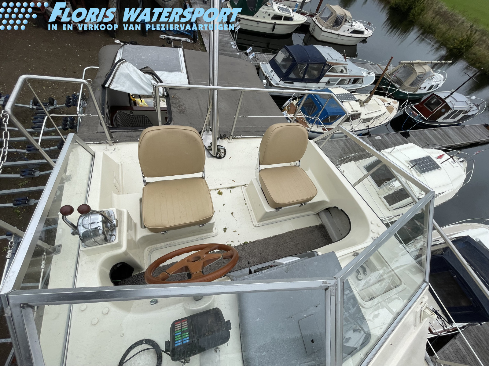 foto: 14 Jeanneau  America 38