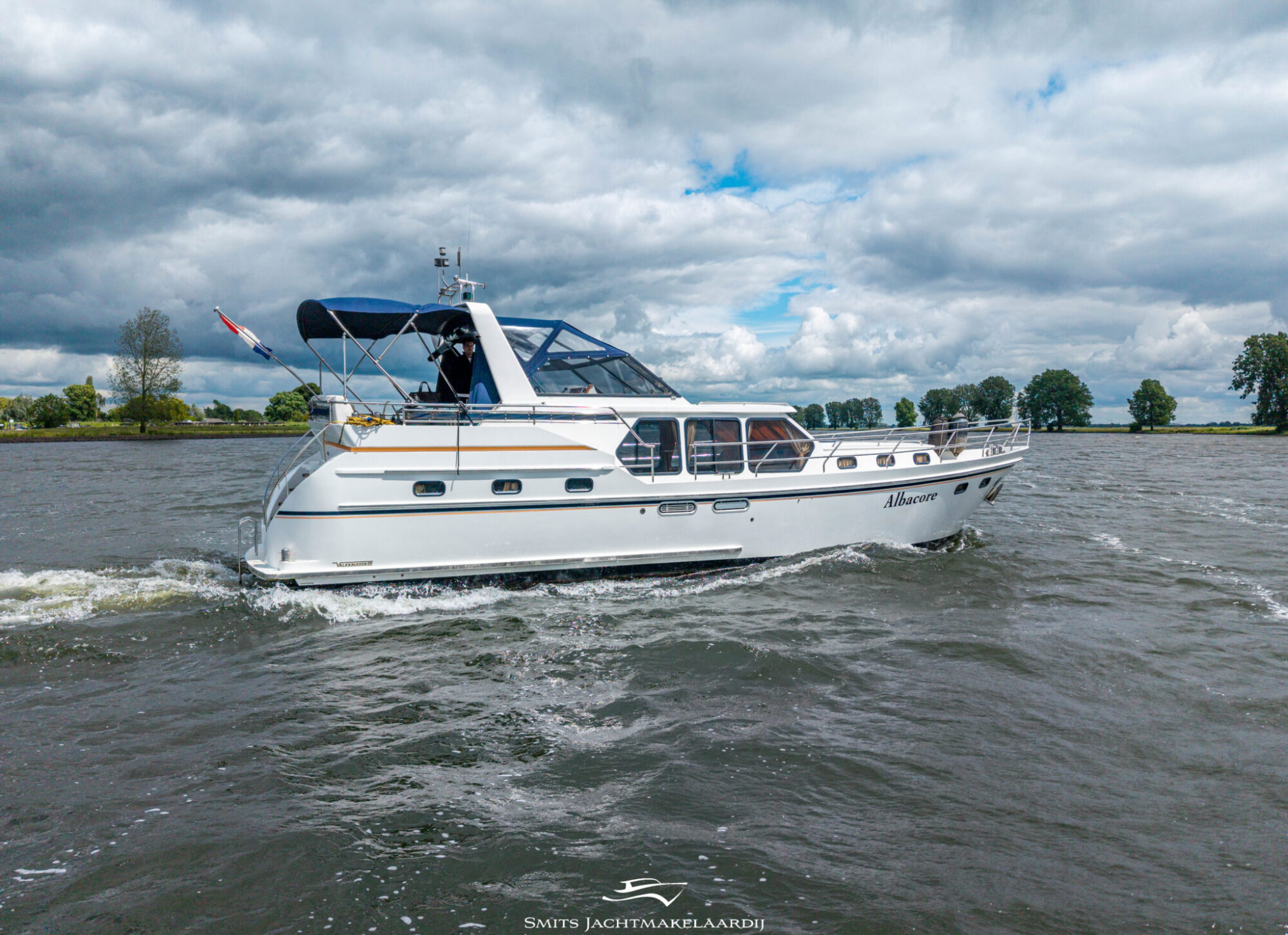 foto: 60 Valkkruiser Valkkruiser 14.00 AK Cabrio