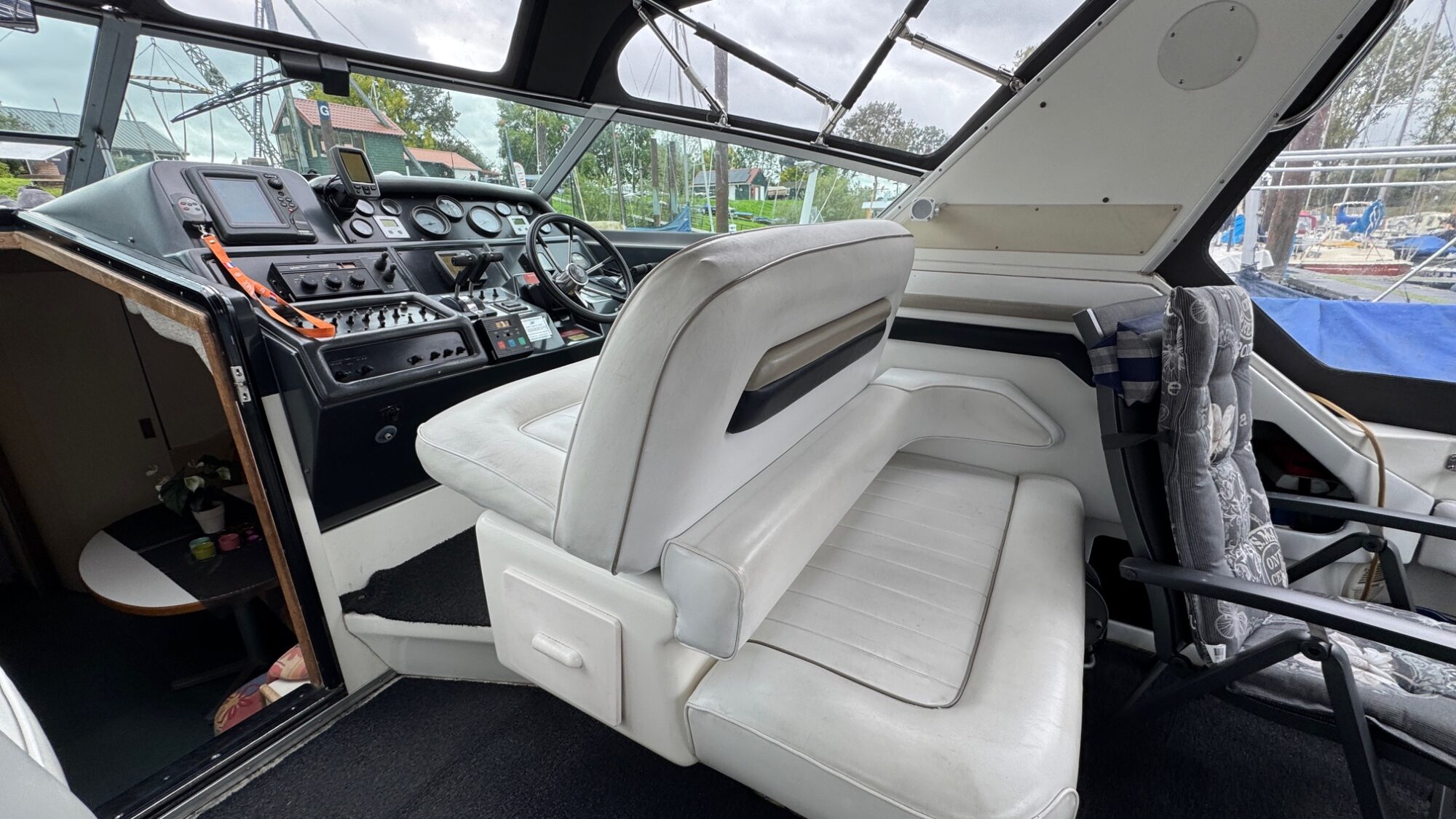 foto: 53 Sea Ray Sea Ray 400 Express Cruiser