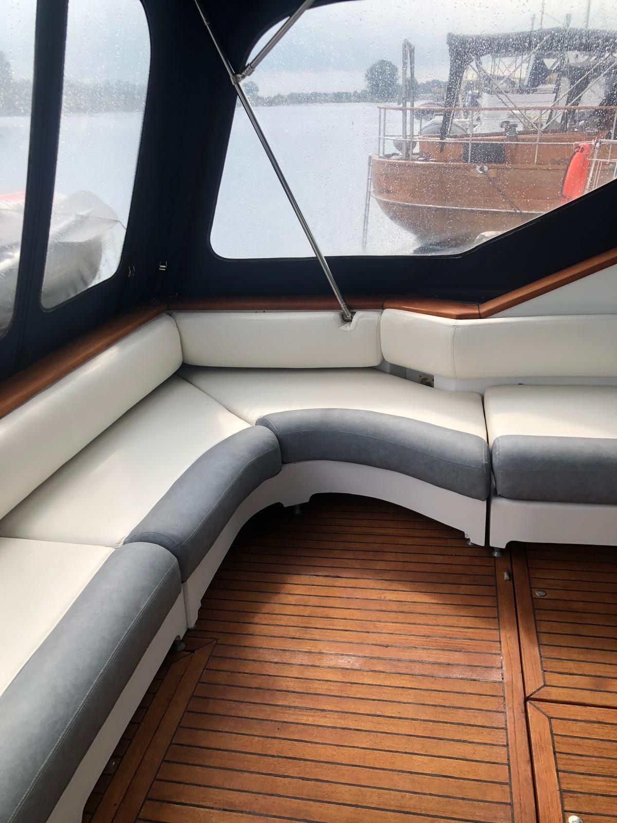 foto: 45 Sea Ray Sea Ray 400 Express Cruiser