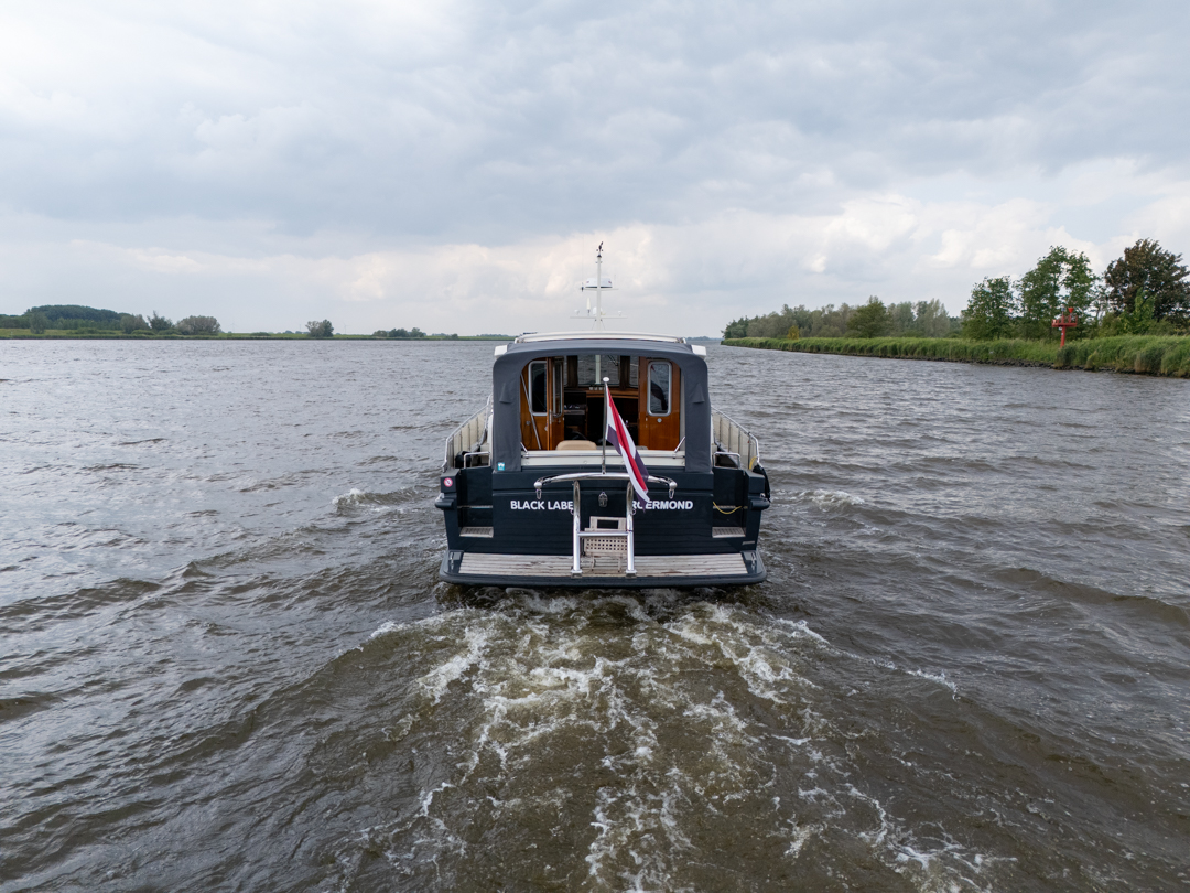 foto: 64 Linssen Grand Sturdy 470 Sedan Wheelhouse
