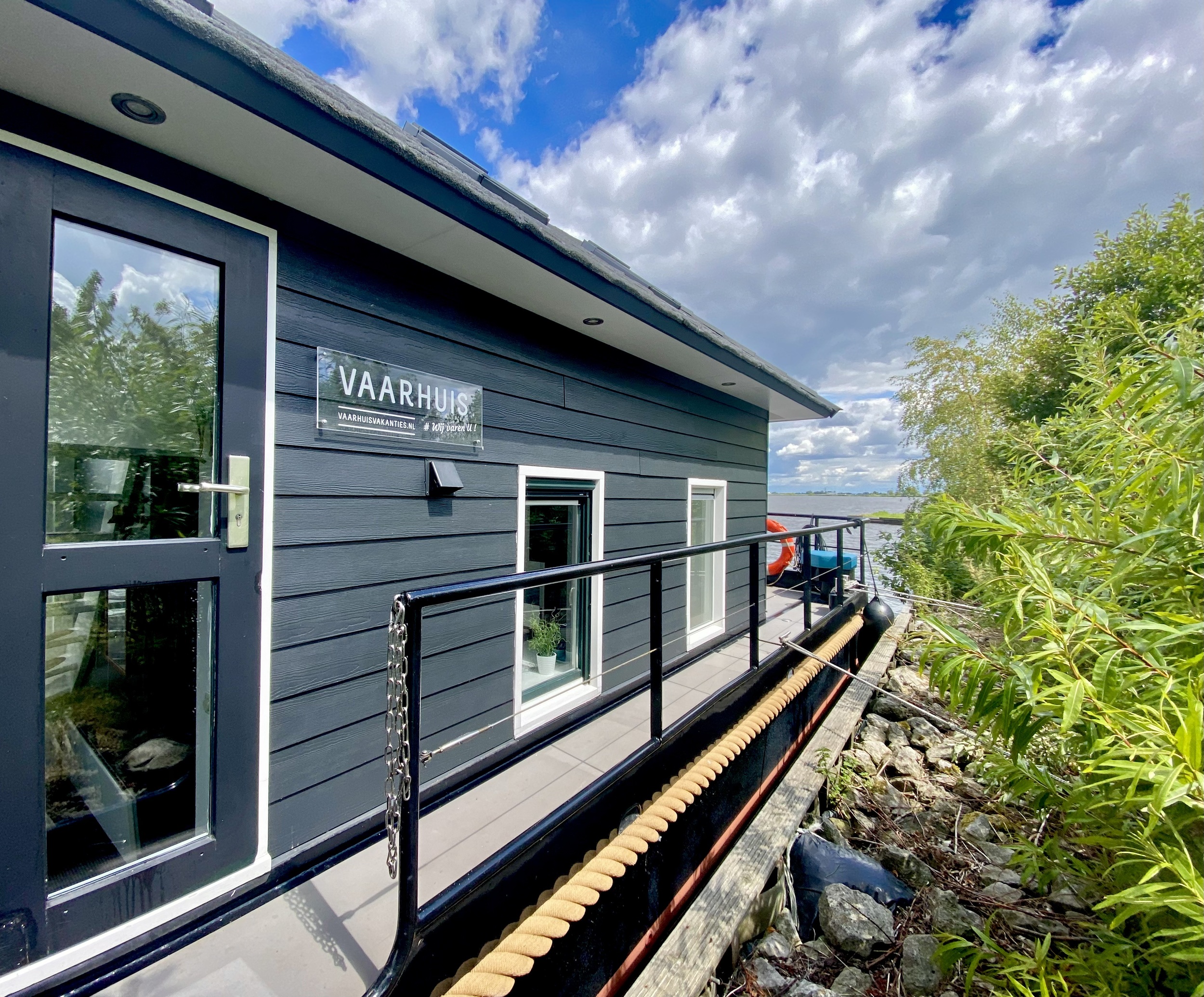 foto: 31 Prins HomeShip 1350 | VaarHuis | Houseboat