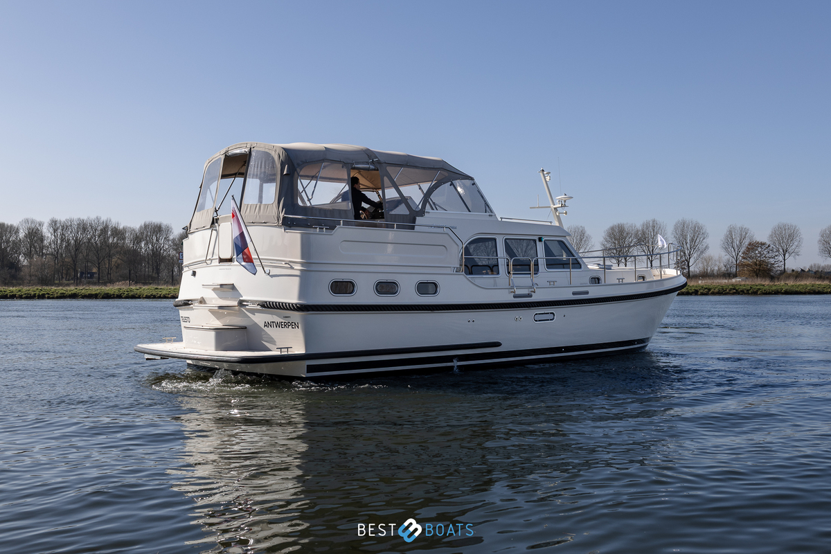 foto: 37 Linssen Grand Sturdy 40.0 AC