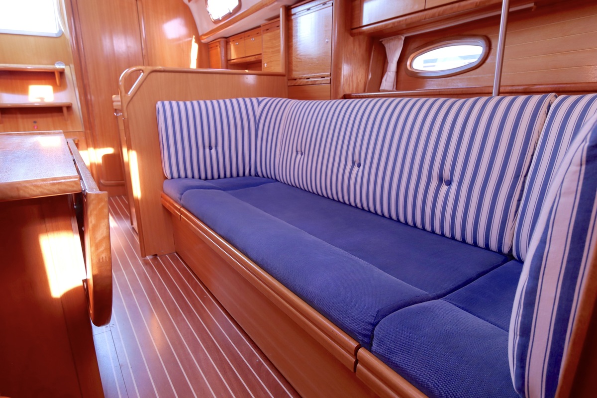 foto: 34 Bavaria  37-2 C