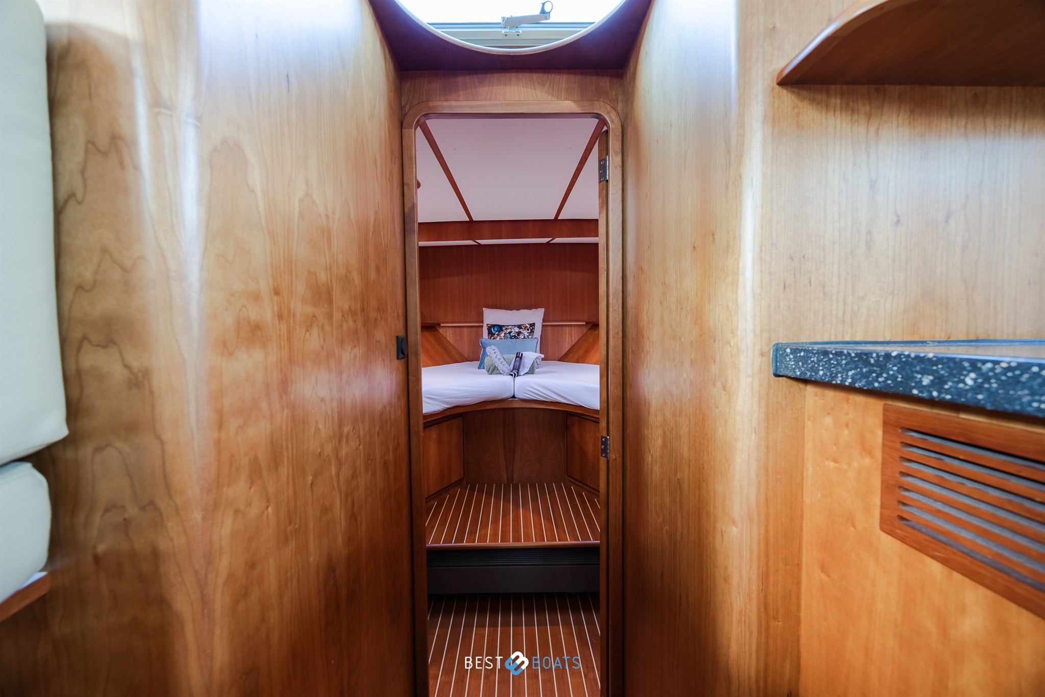 foto: 45 Linssen Grand Sturdy 470 AC Mark II