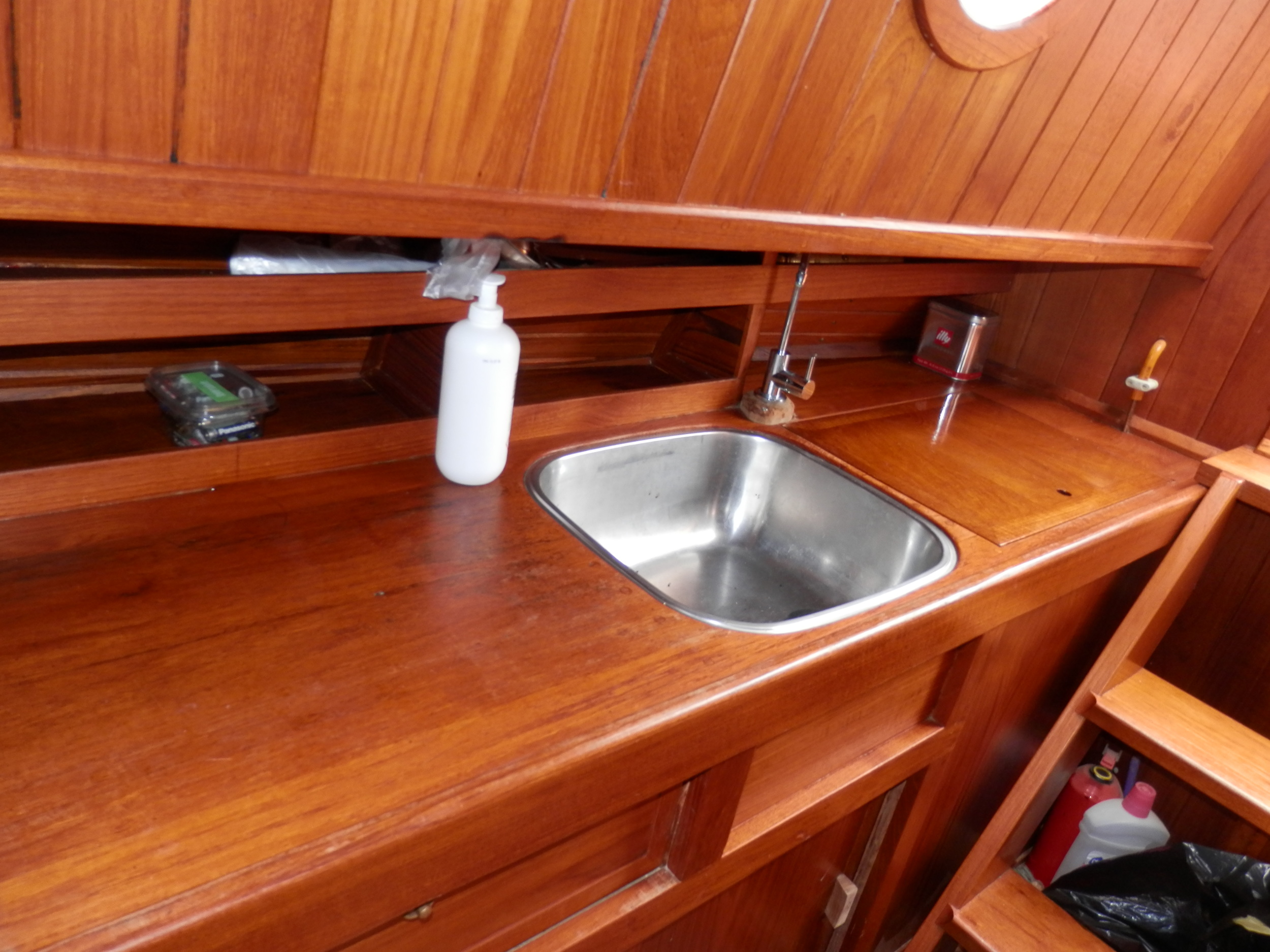 foto: 27 Zeeschouw Huitema 800