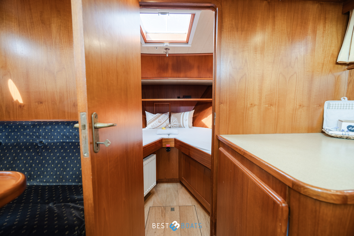 foto: 32 Vripack Spiegelkotter 1150 AK