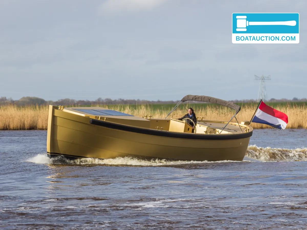 hoofdfoto: 1 Bob Sloepen Explorer 1100