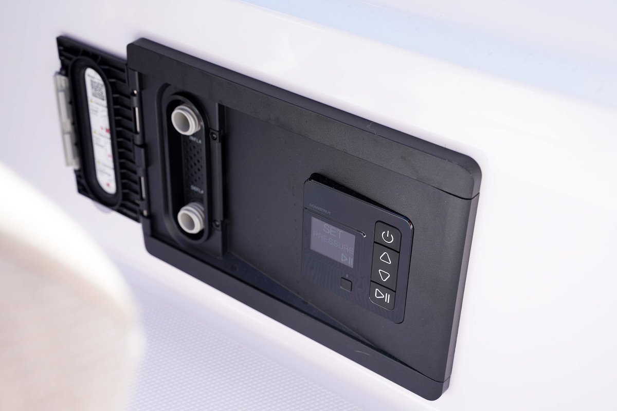 foto: 76 Axopar  37 XC Cross Cabin Mediterrana Edition