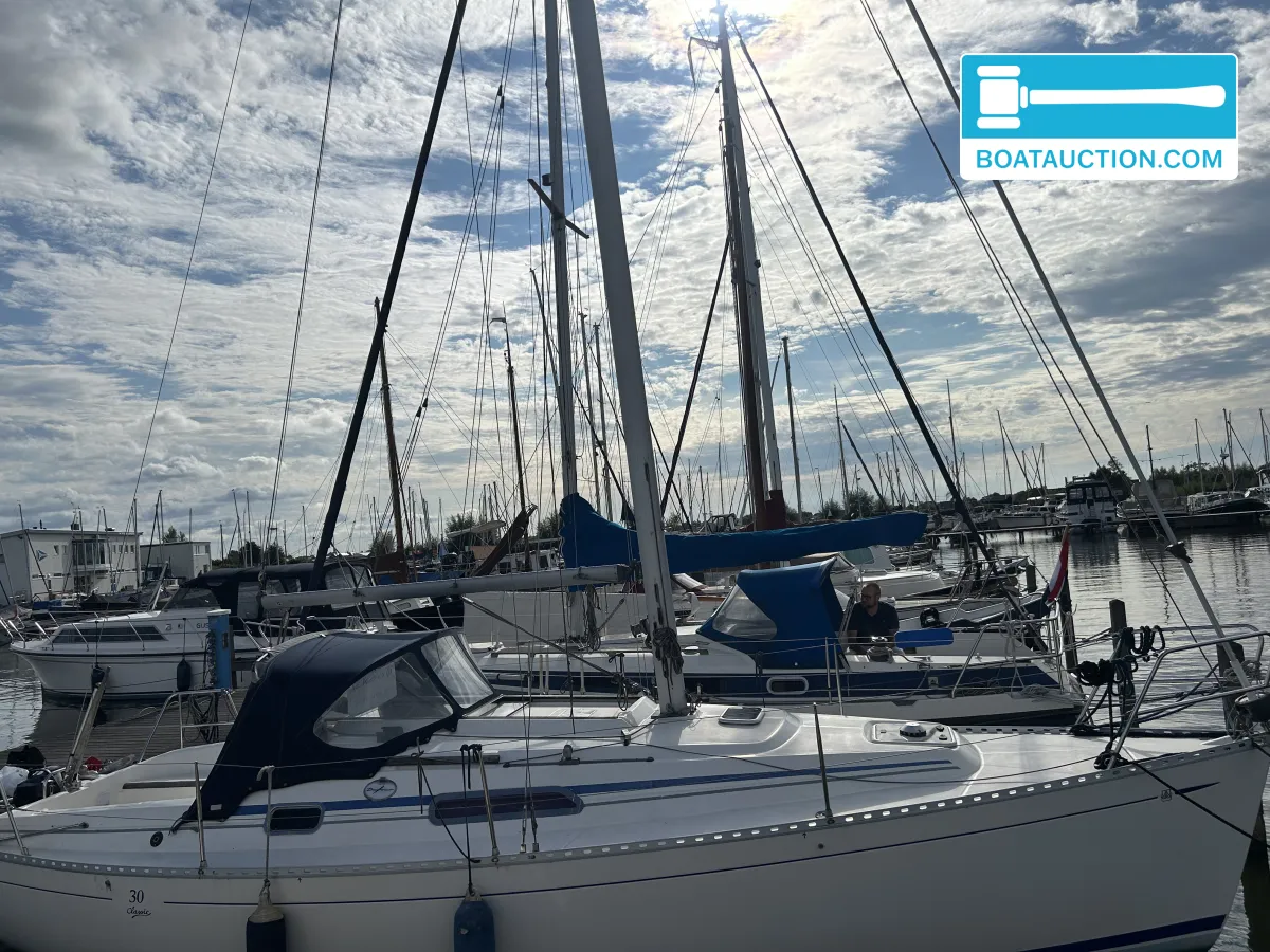 foto: 19 Dufour 30 Classic