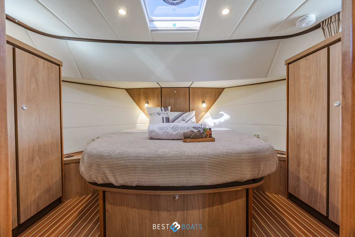 foto: 38 Linssen Grand Sturdy 40.0 AC