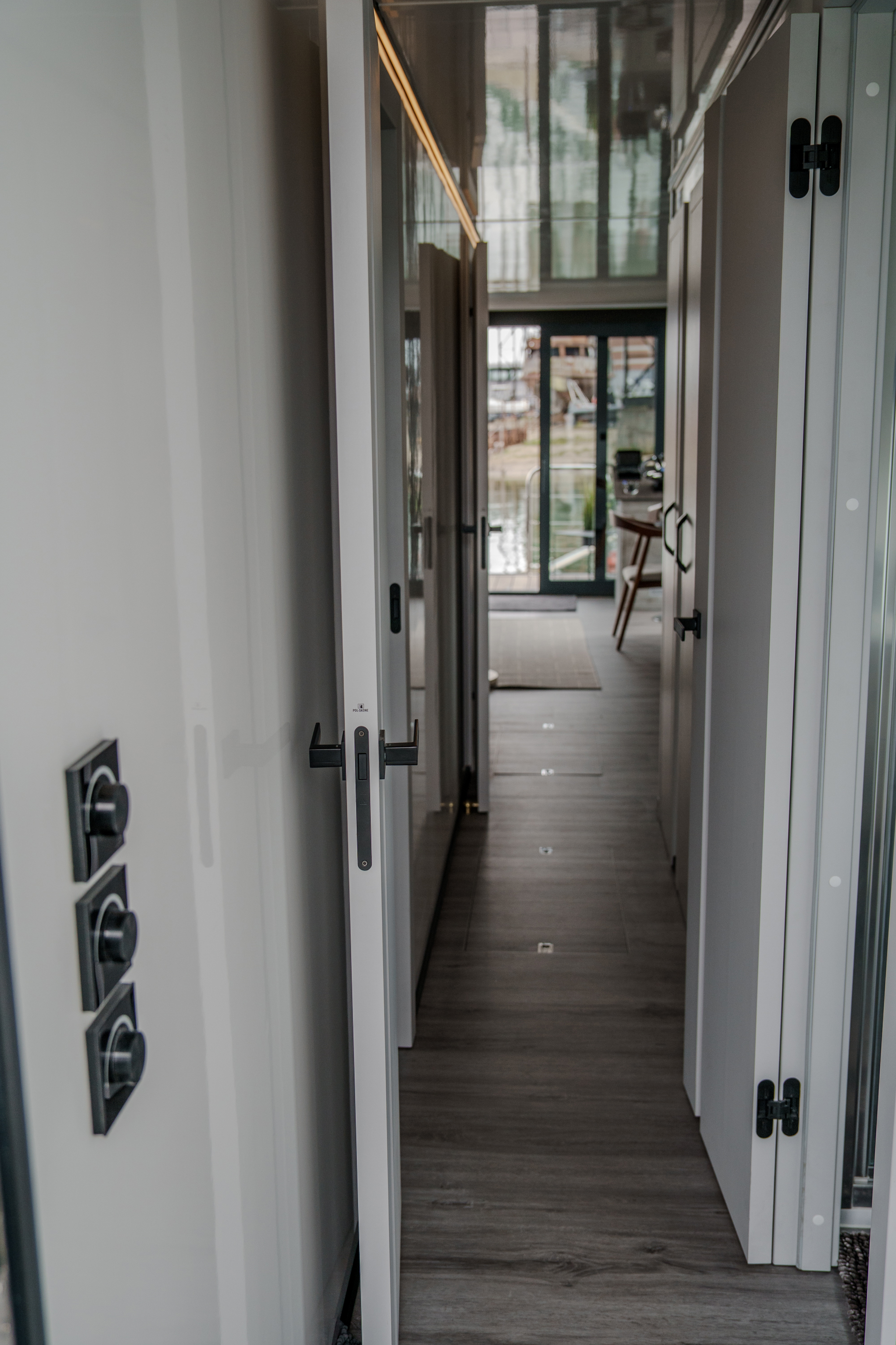 foto: 19 Nordic Season NS 43 EVO 37 CE-C Houseboat