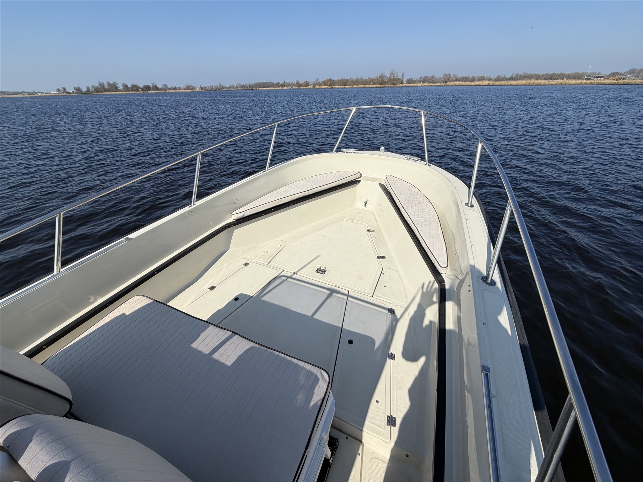 foto: 32 Boston Whaler OUTRAGE 25