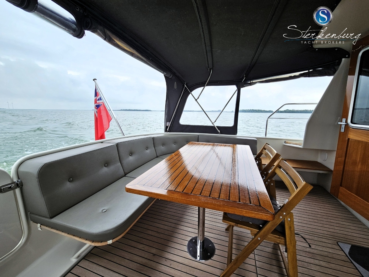 foto: 29 Linssen Grand Sturdy 40.9 Sedan Twin