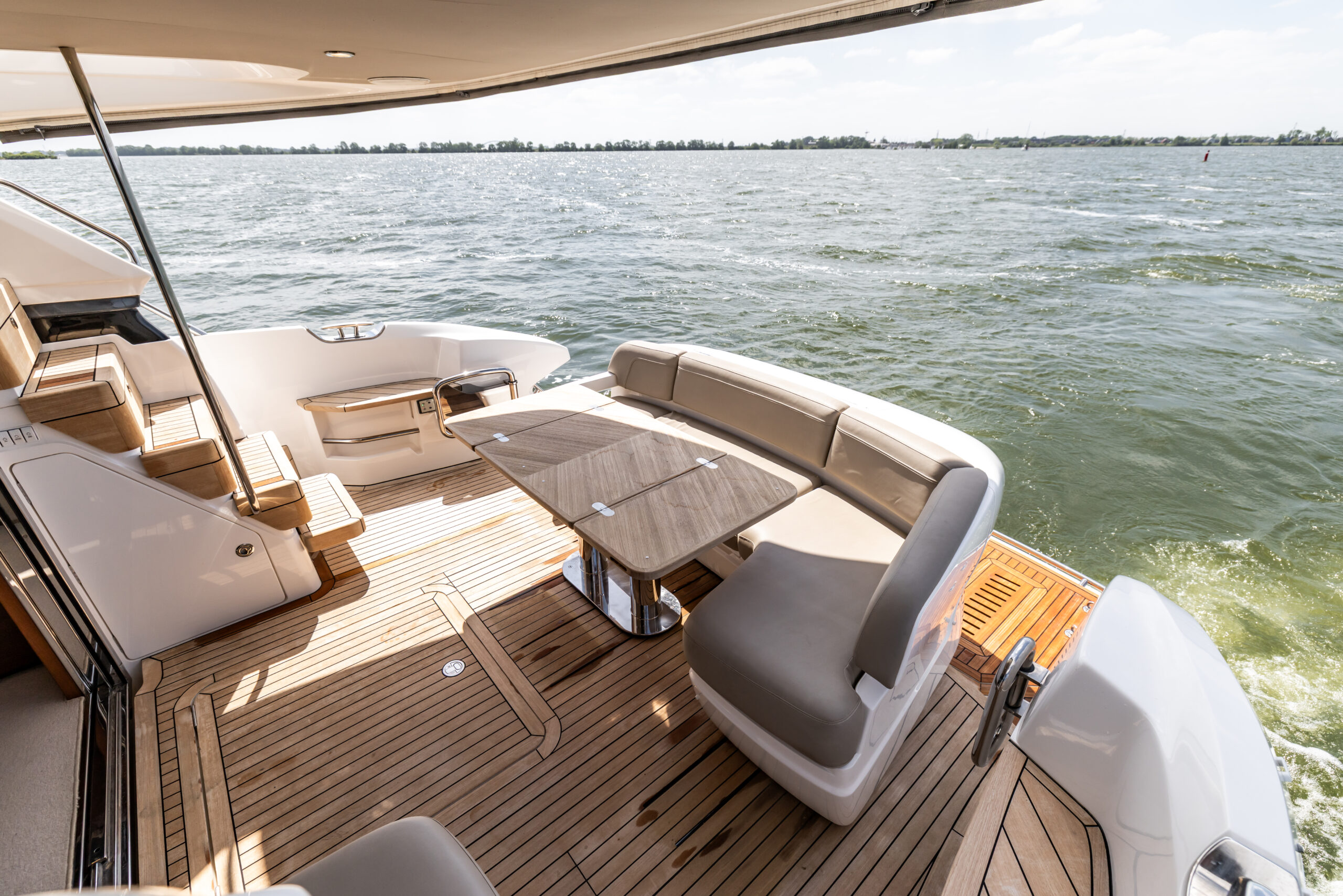 foto: 72 Princess F45
