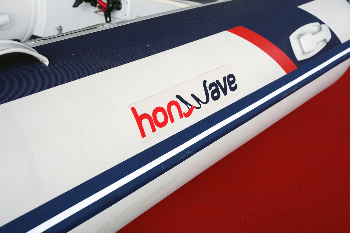 foto: 13 Honwave T40 CN