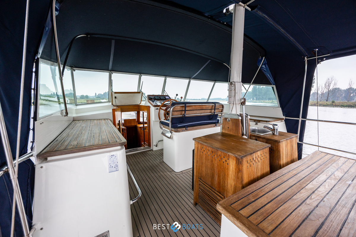 foto: 78 Tradewind 33