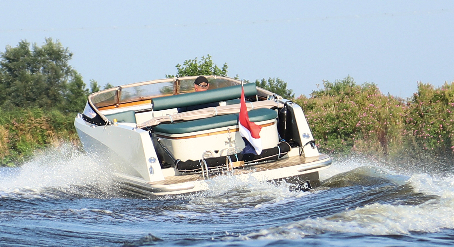 foto: 27 Crown yachts Crown Keyzer S24 TCC