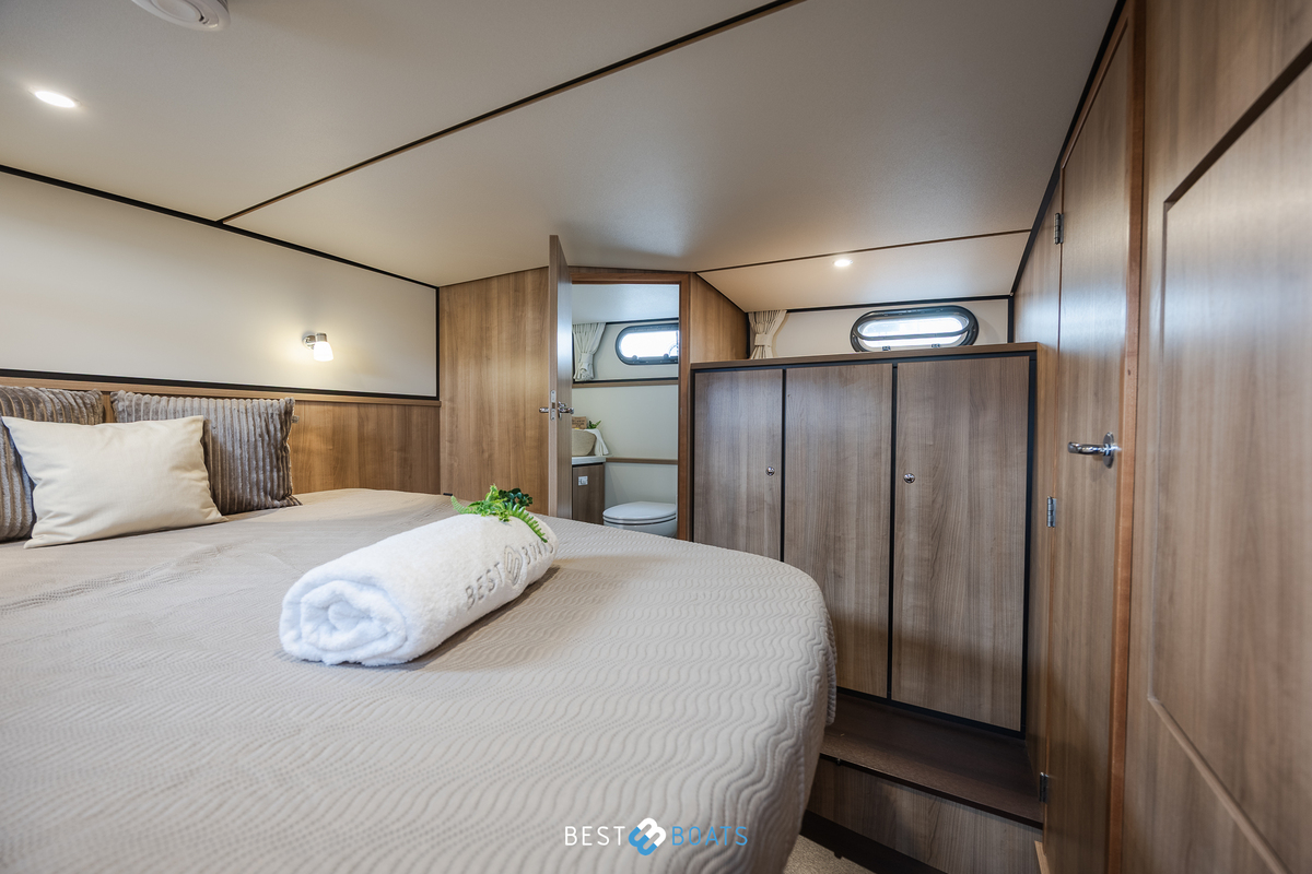 foto: 29 Linssen 35 SL AC
