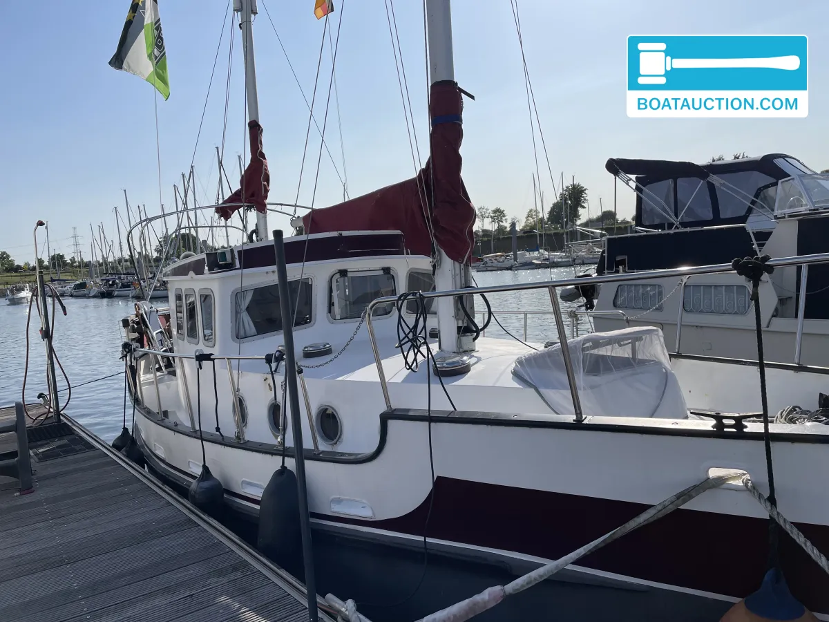 foto: 18 Motorsailor 1100
