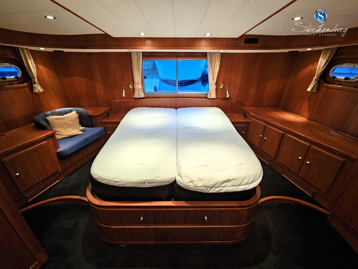 foto: 32 Pacific 155 Allure