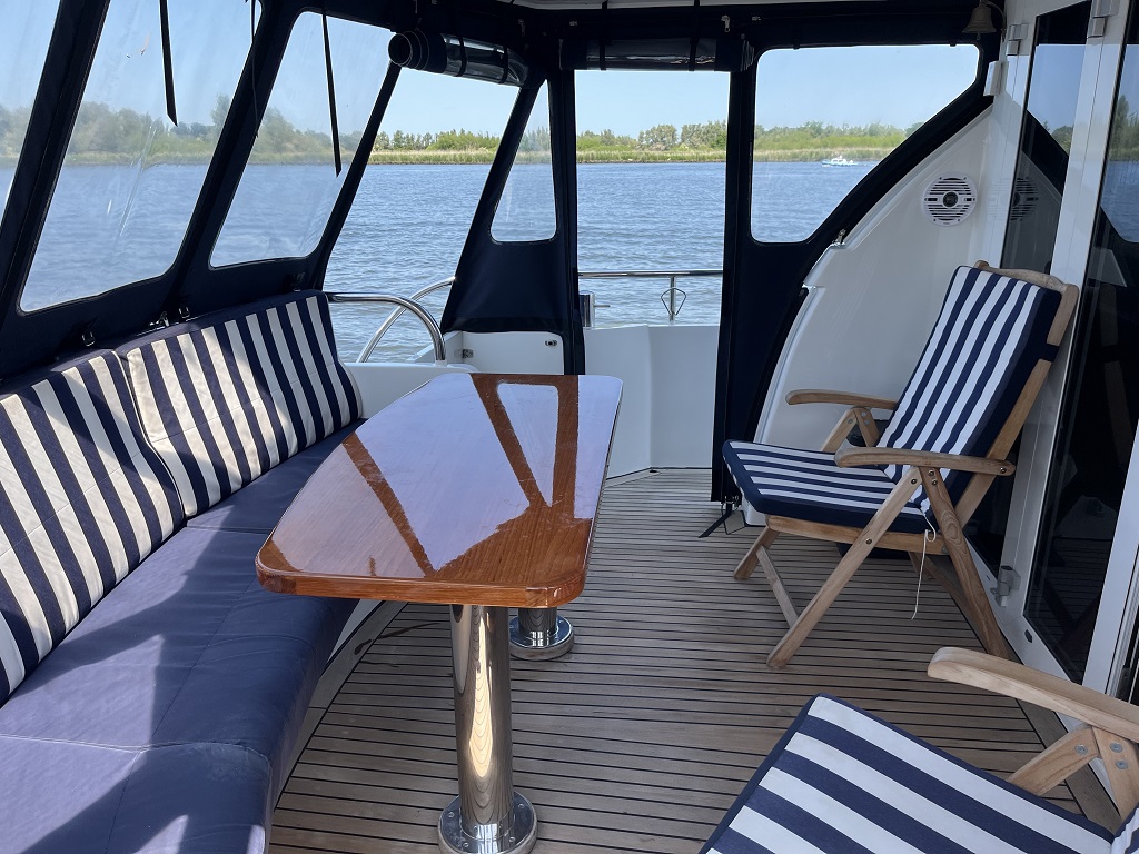 foto: 93 Valk Continental 15.50 FR