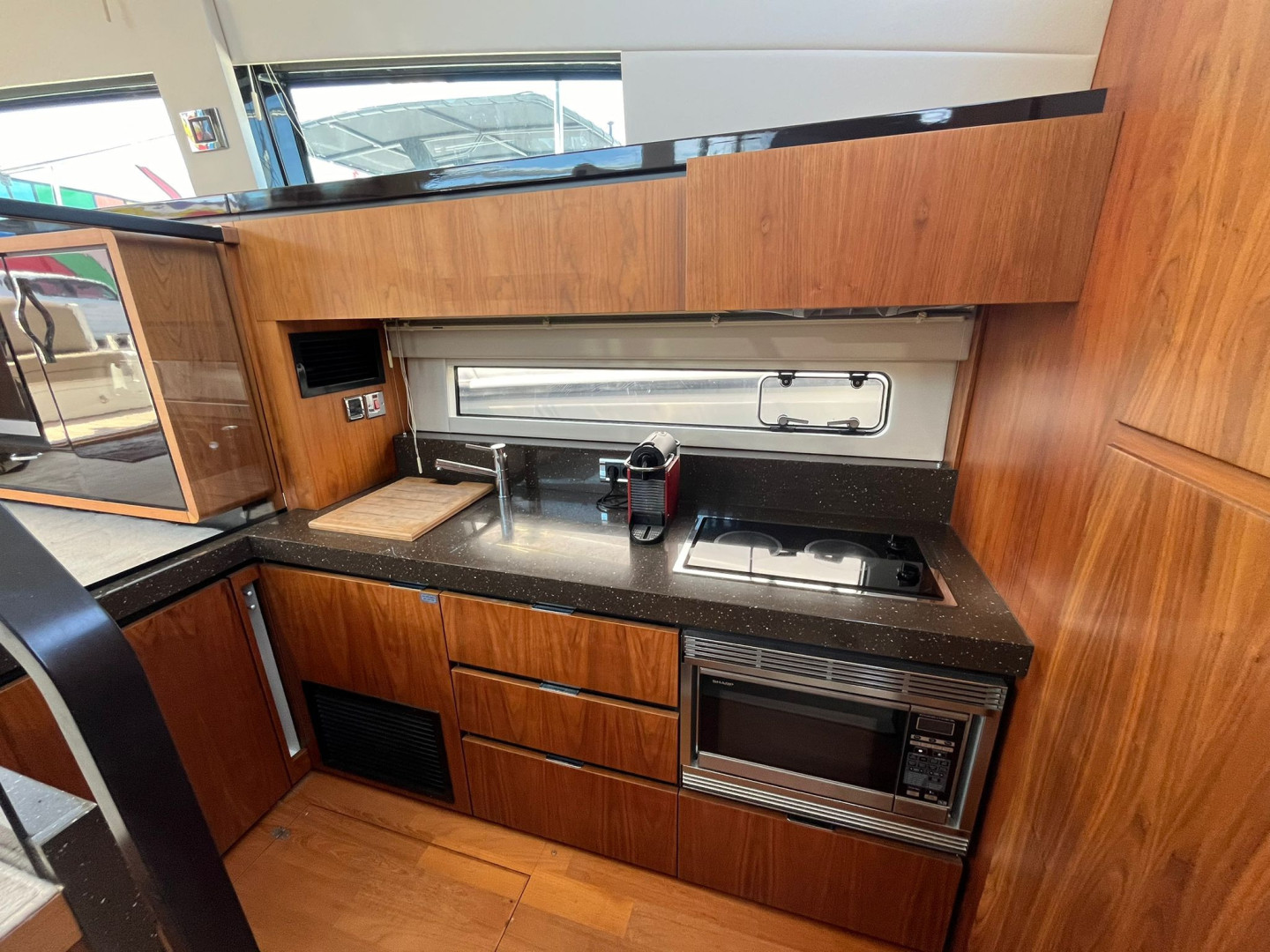 foto: 20 Fairline Squadron 42