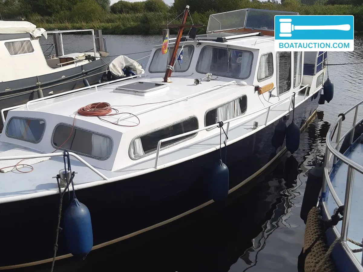 foto: 14 Motorboat 960