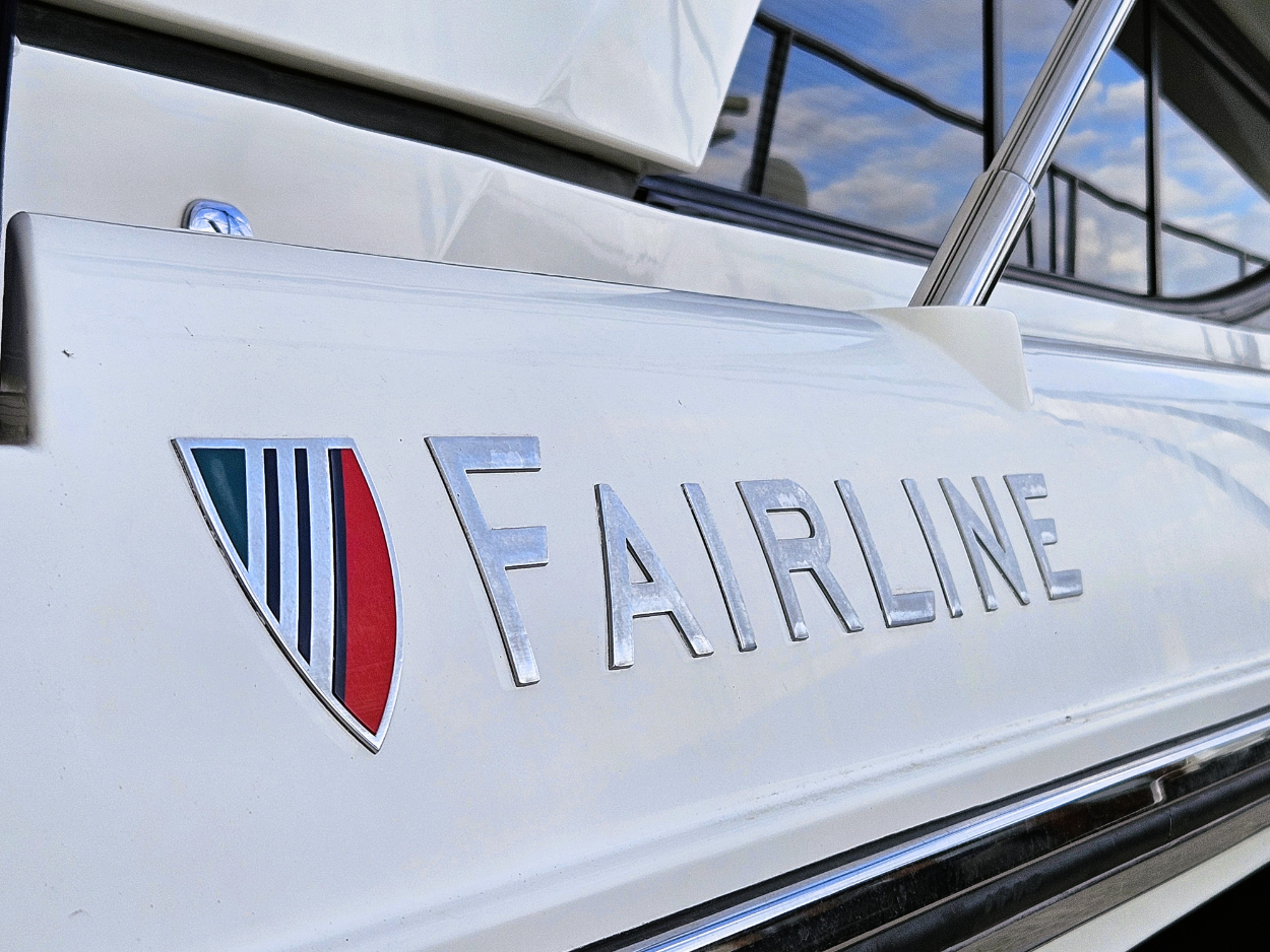 foto: 33 Fairline Phantom 50