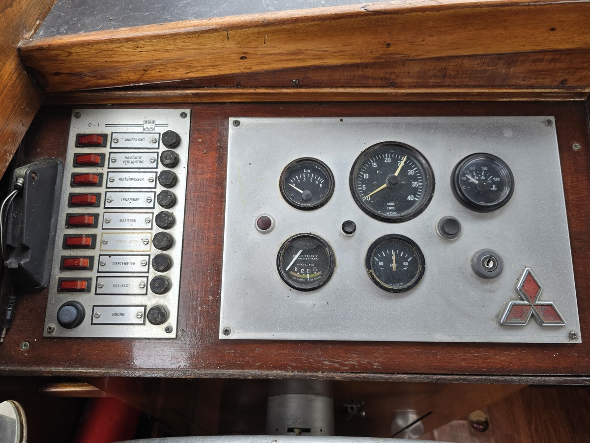 foto: 15 Aquanaut 860 OK