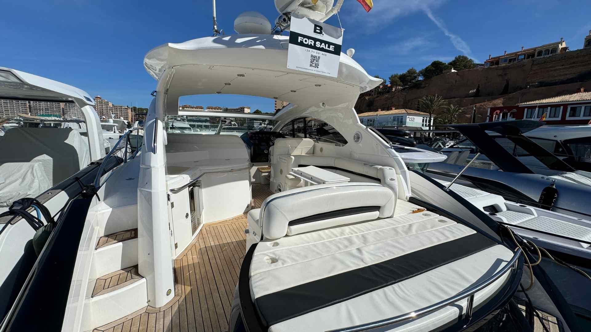 foto: 22 Sunseeker Portofino 47 HT