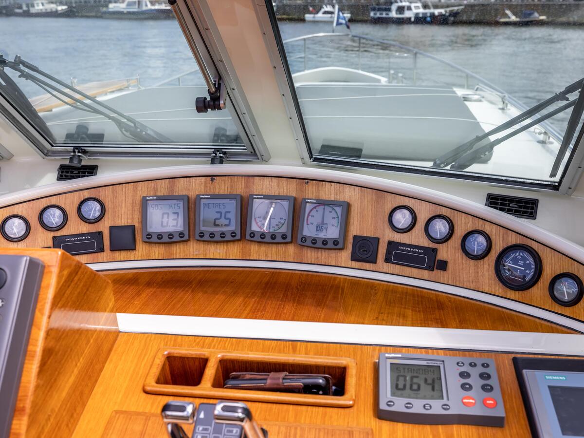 foto: 93 Linssen  Grand Sturdy 500 Variotop