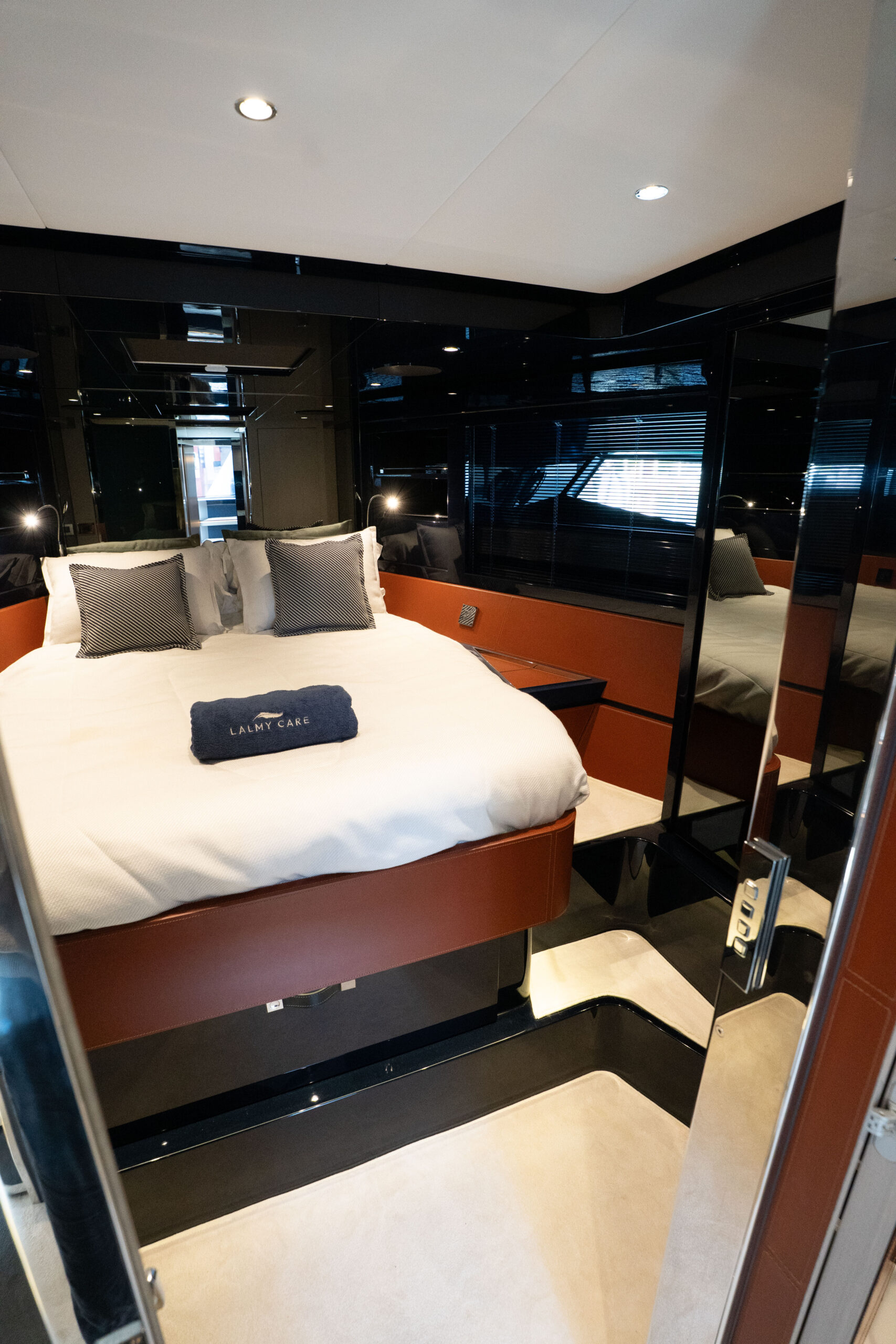 foto: 39 Riva 48 Dolceriva #03 ELEMENTS