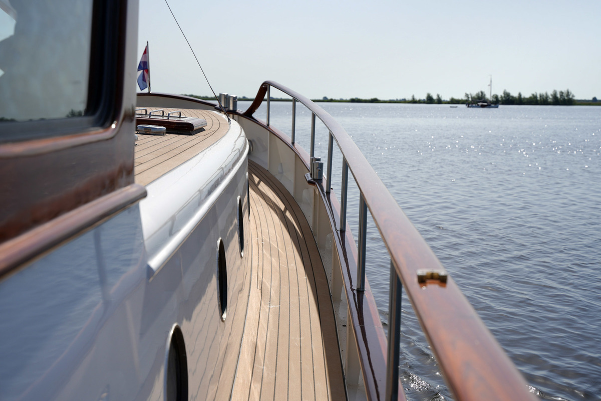 foto: 55 Lowland Yachts Kanaaljacht