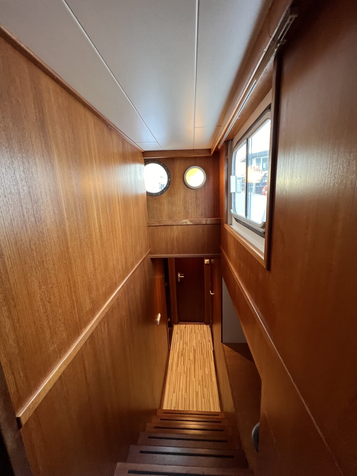 foto: 84 Ex Kabellegschip RWS Ex kabellegschip RWS
