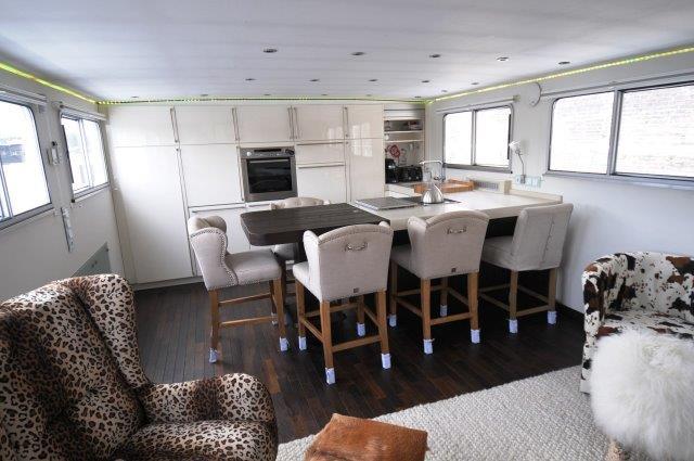 foto: 75 Motorschip 25.00