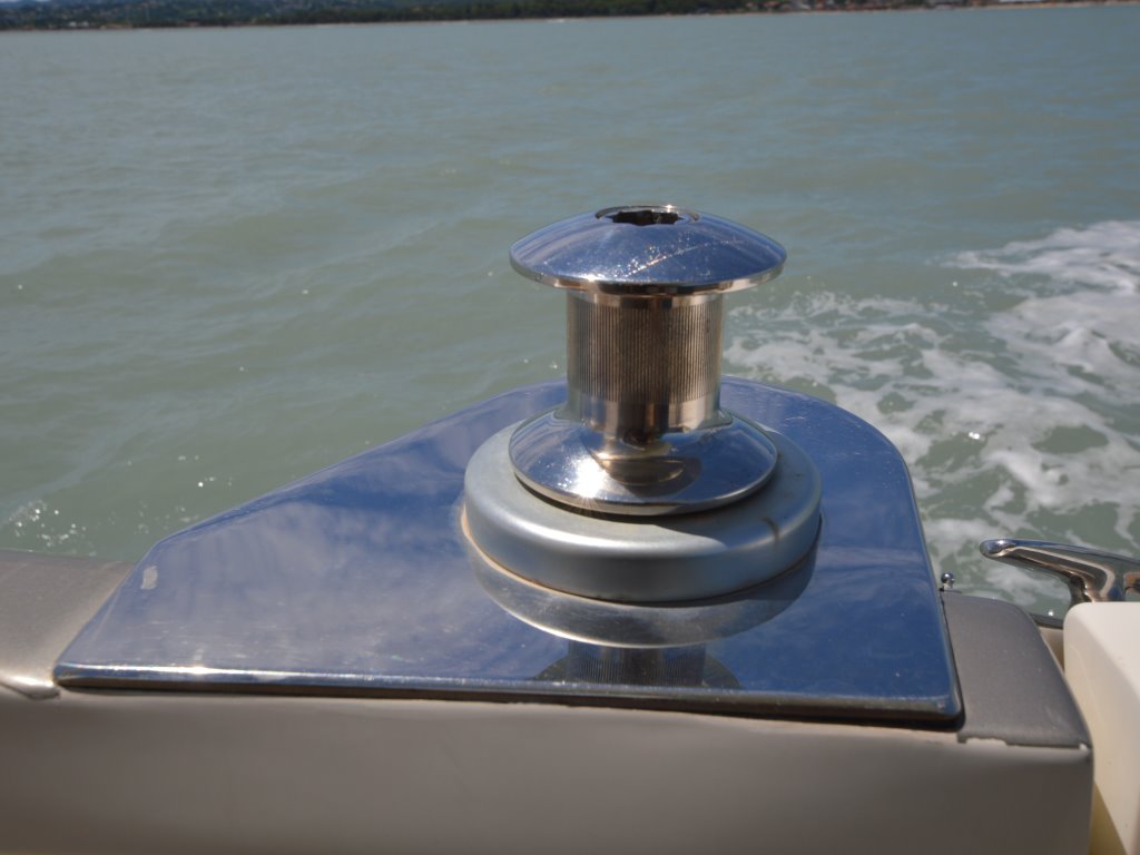 foto: 28 Marquis 500 sport yacht