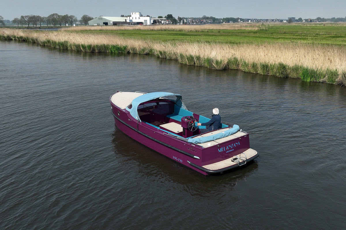 foto: 37 Waterman 8.0 Cabin