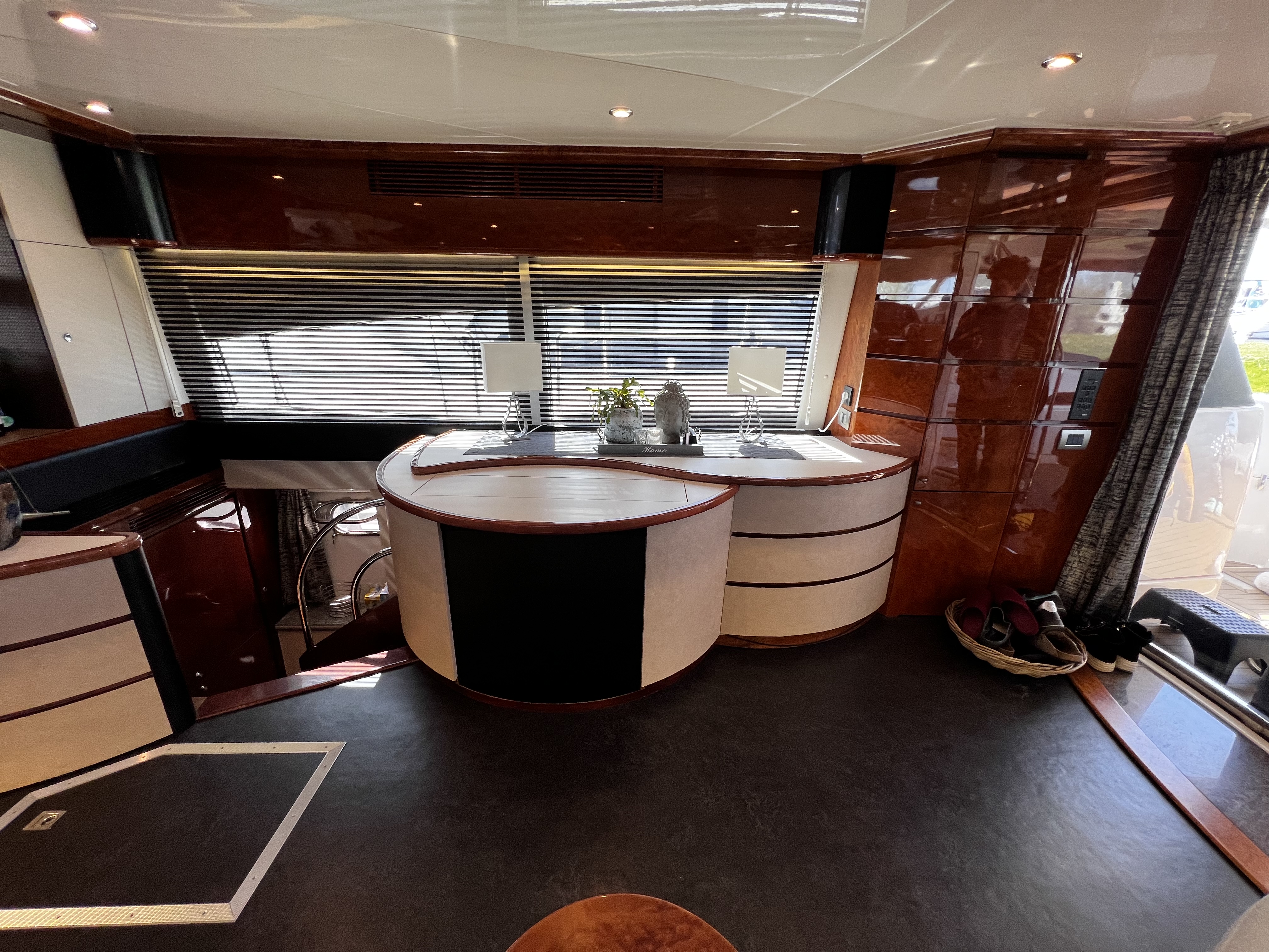 foto: 30 Ladenstein 72